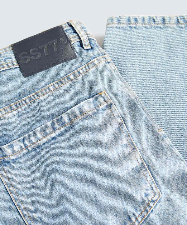 Jeans para hombre image number null