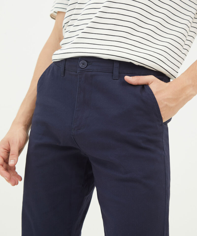 Pantalones basicos para hombre