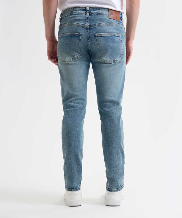 Jeans para hombre image number null