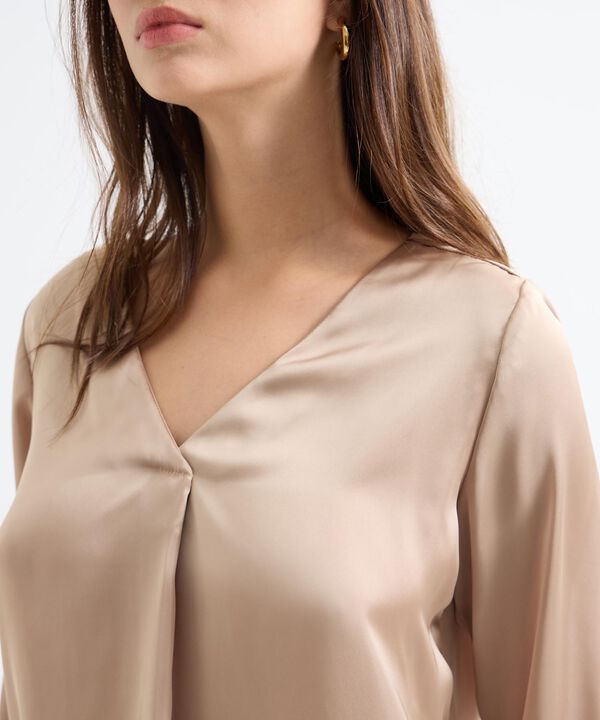 Blusas de moda para mujer