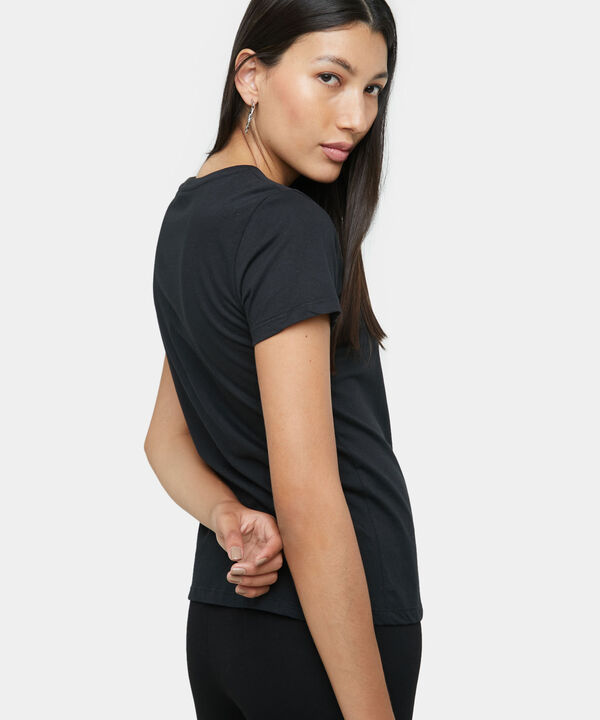 Camisetas básicas para mujer