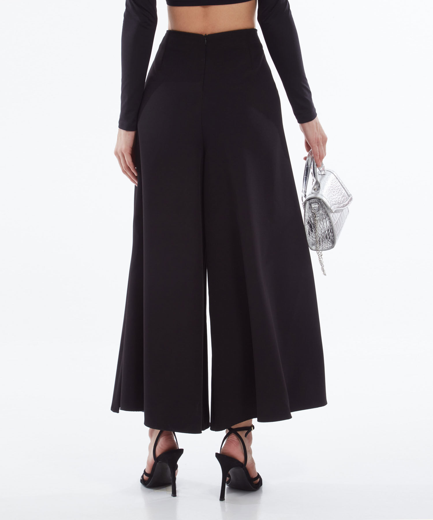 Pantalones B&aacute;sicos para mujer