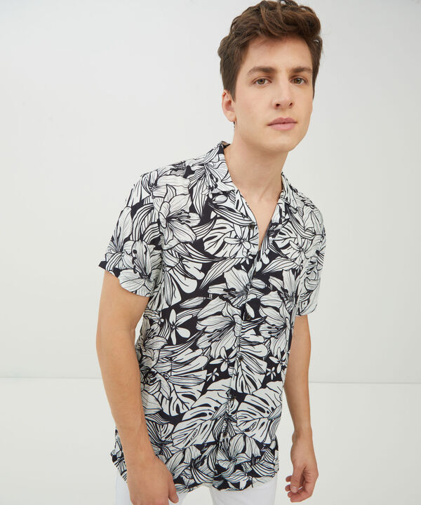 Camisas básicas para hombre  image number null