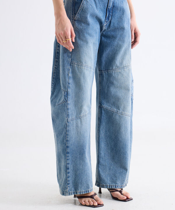 Jeans dama image number null