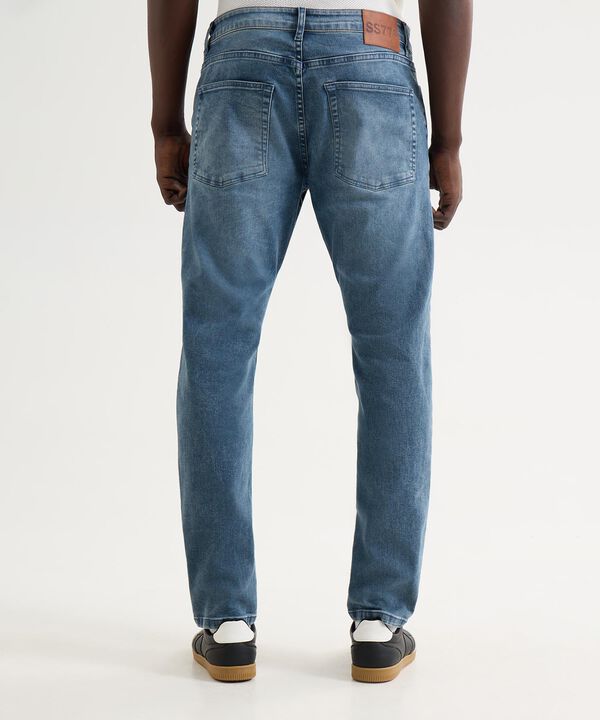 Jeans para hombre image number null