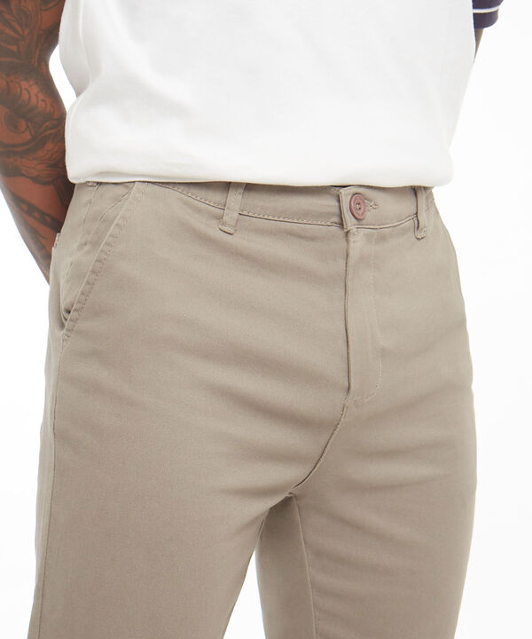 Pantalones basicos para hombre