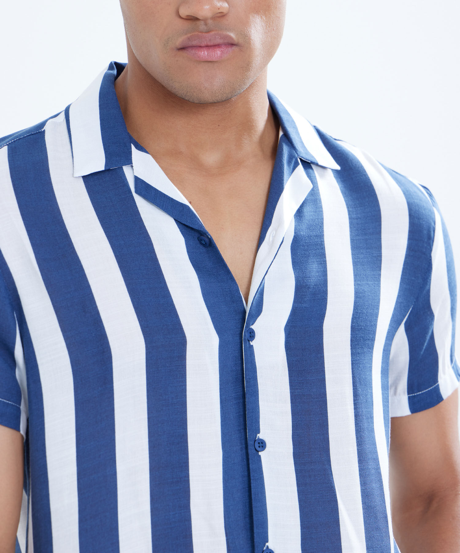 Camisas básicas para hombre 