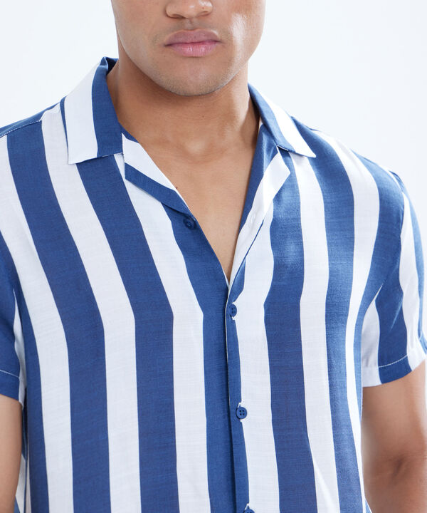 Camisas básicas para hombre 