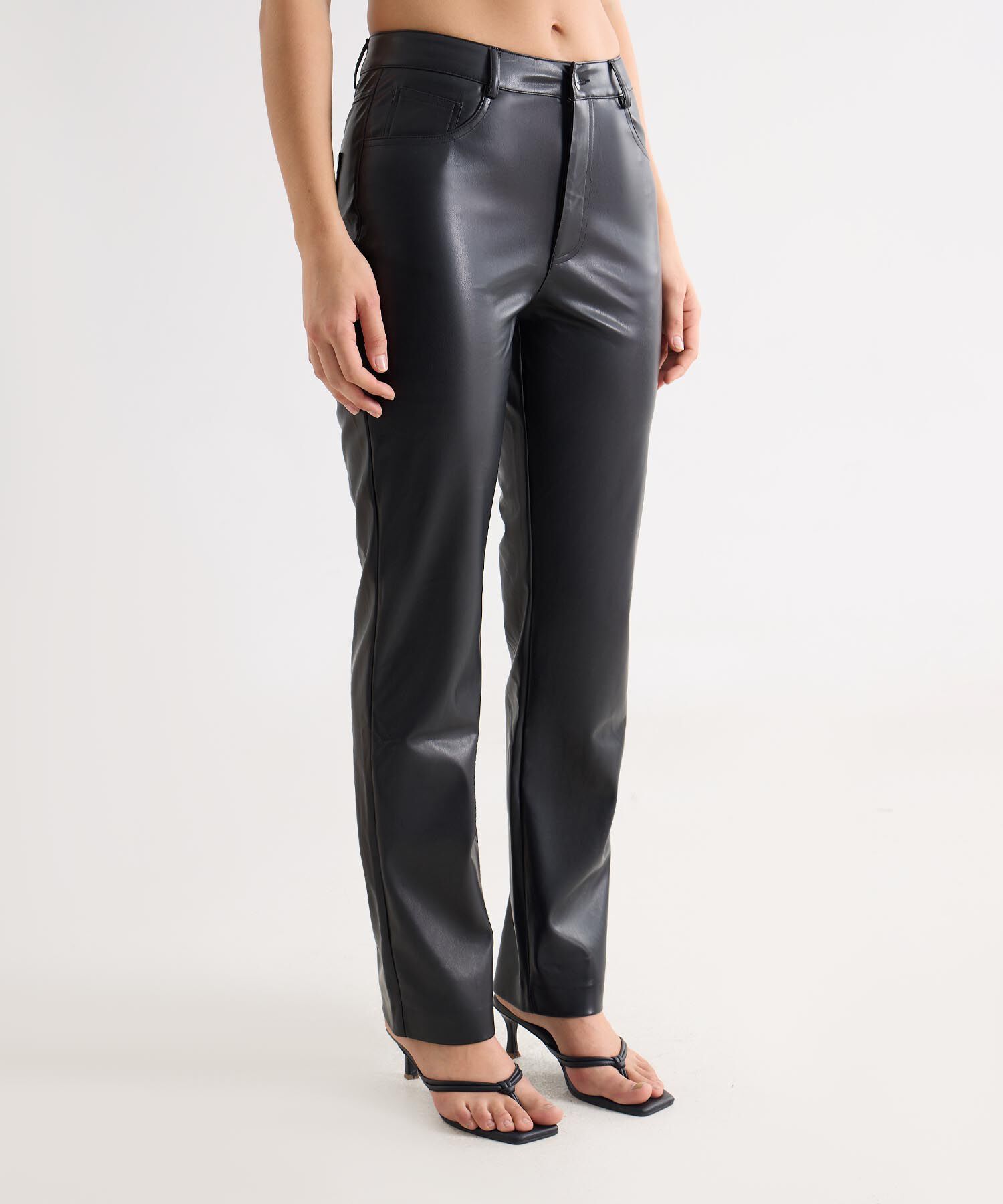 Pantalones para mujer