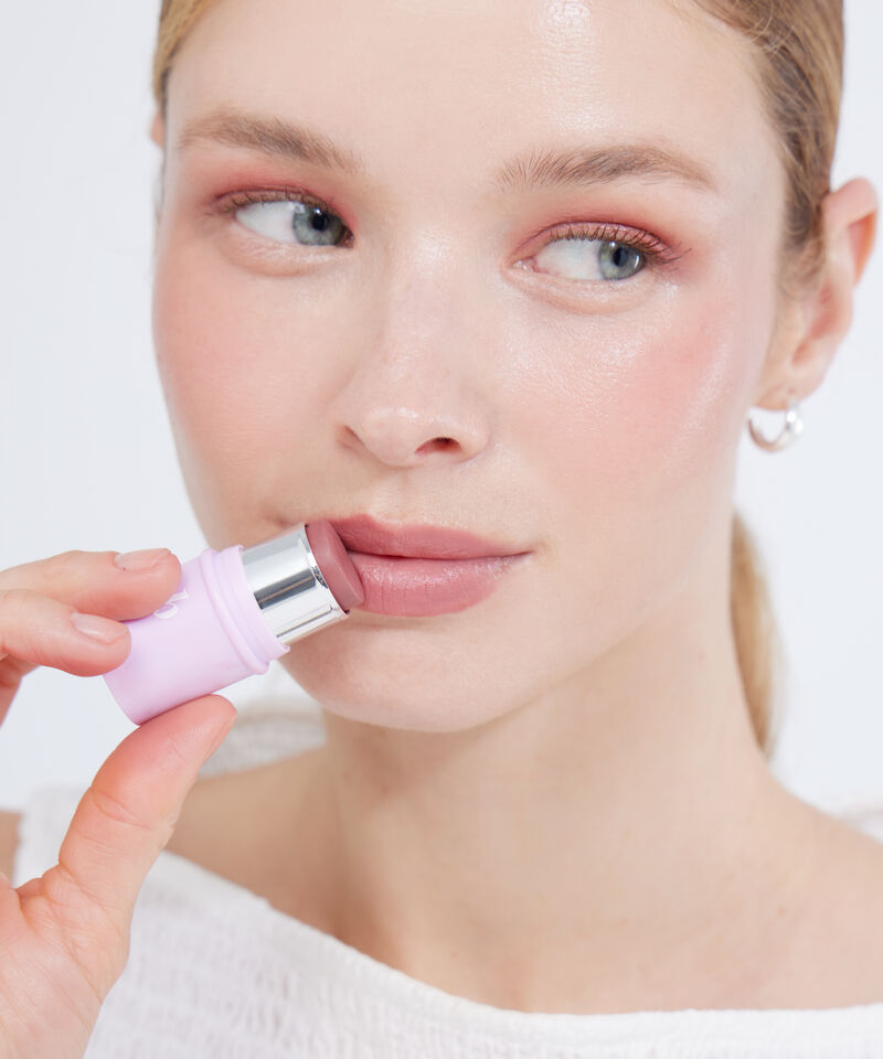 Labial de mujer