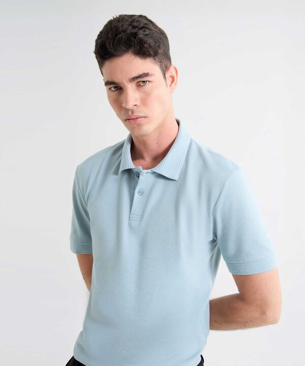 Camisetas polo para hombre image number null