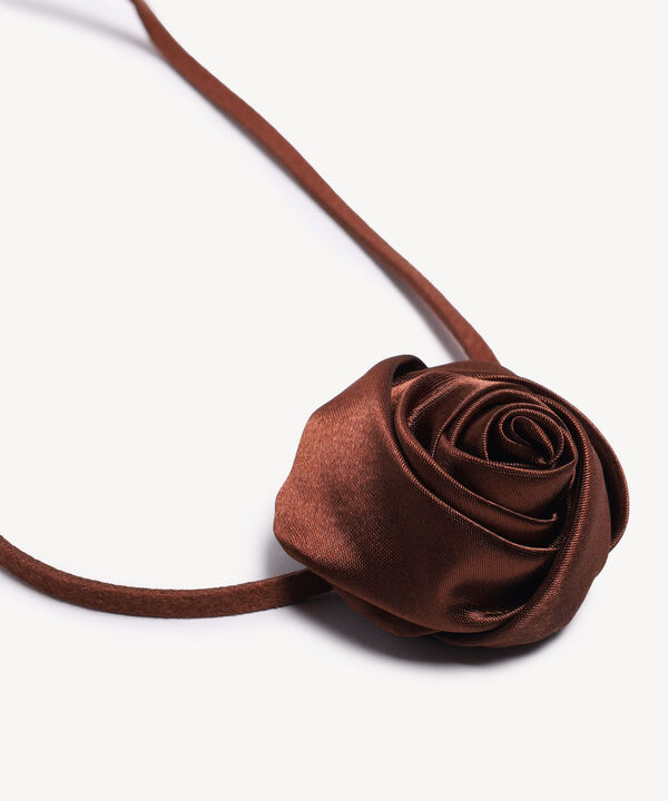 Collares para mujer image number null