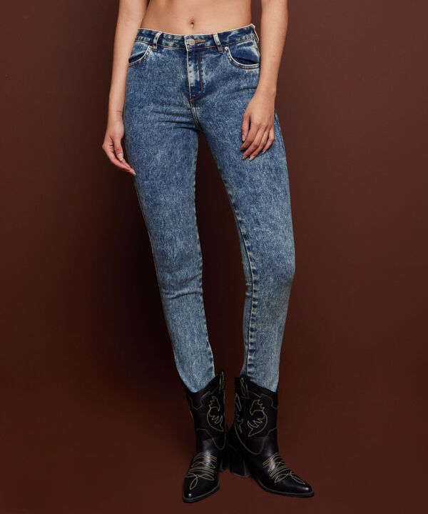 Jeans basicos para mujer