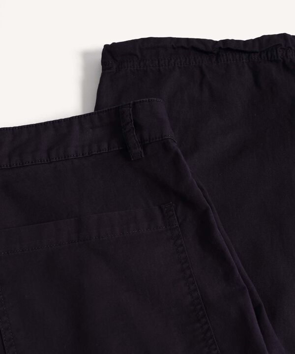 Pantalones para hombre image number null