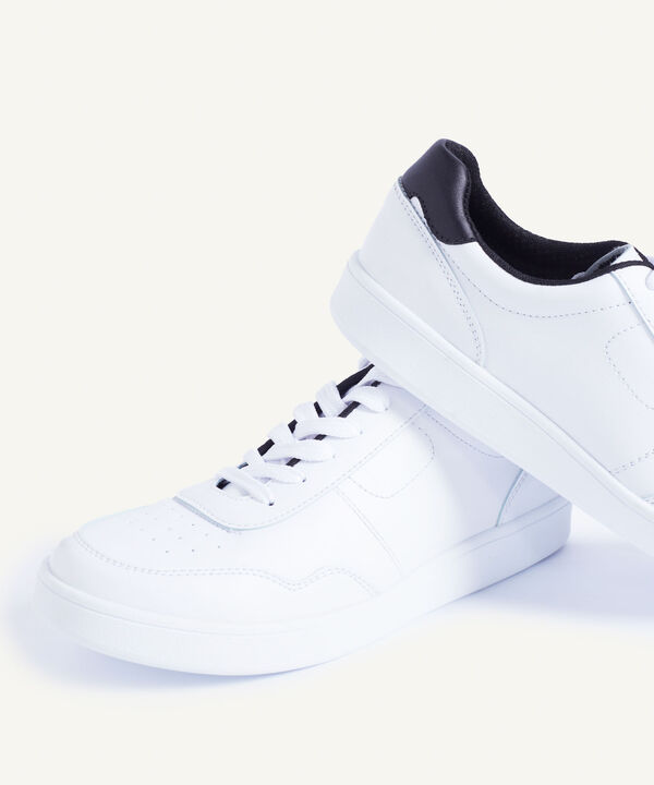 Tenis hombre image number null