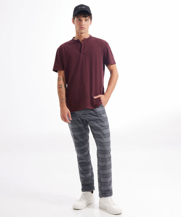 Joggers basicos para hombre image number null
