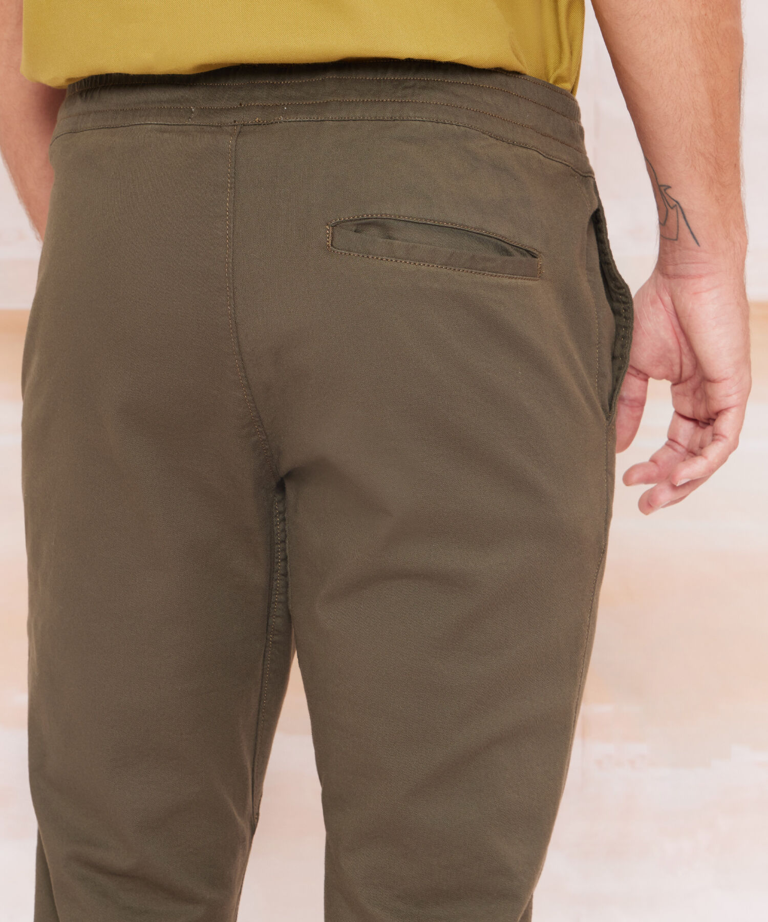 Pantalones para hombre