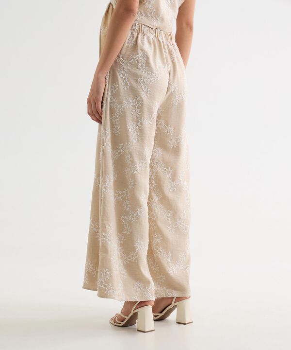 Pantalones para mujer image number null
