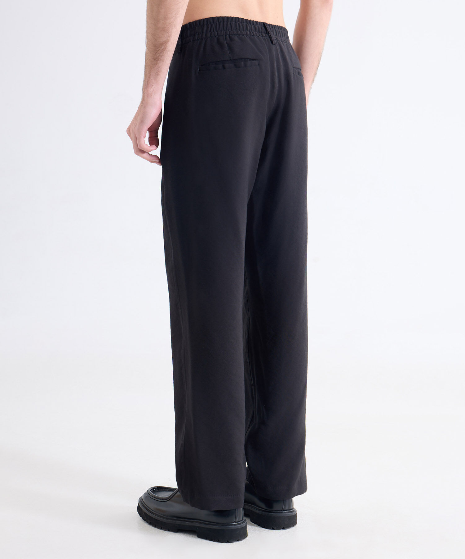 Pantalones para hombre