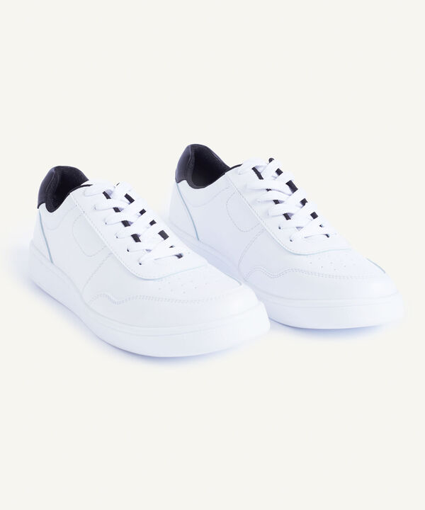 Tenis hombre image number null