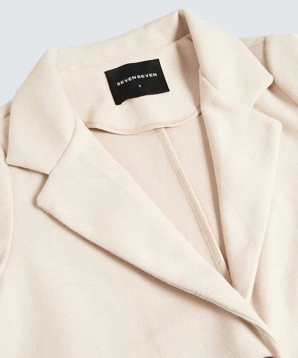 Chaquetas para mujer image number null