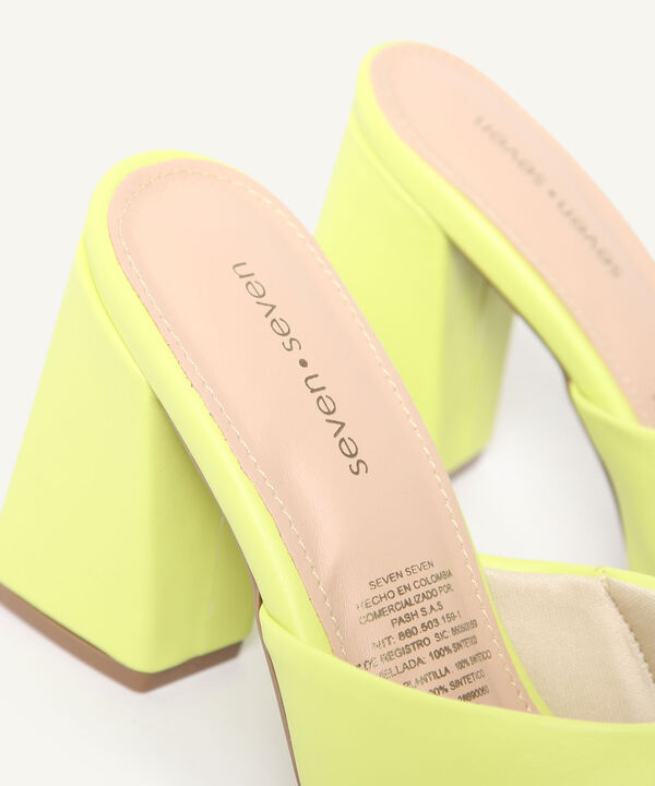 Sandalias para mujer image number null
