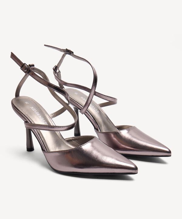 Tacones image number null