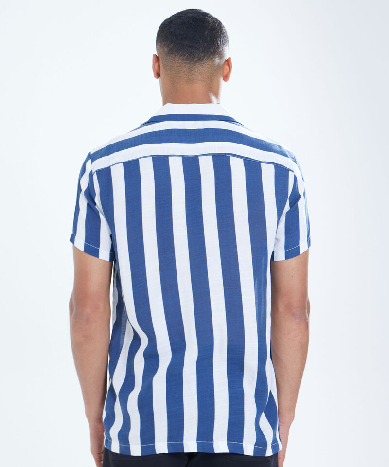 Camisas básicas para hombre 