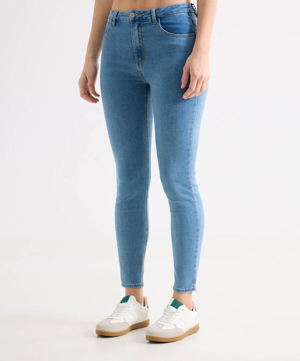 Jeans dama image number null