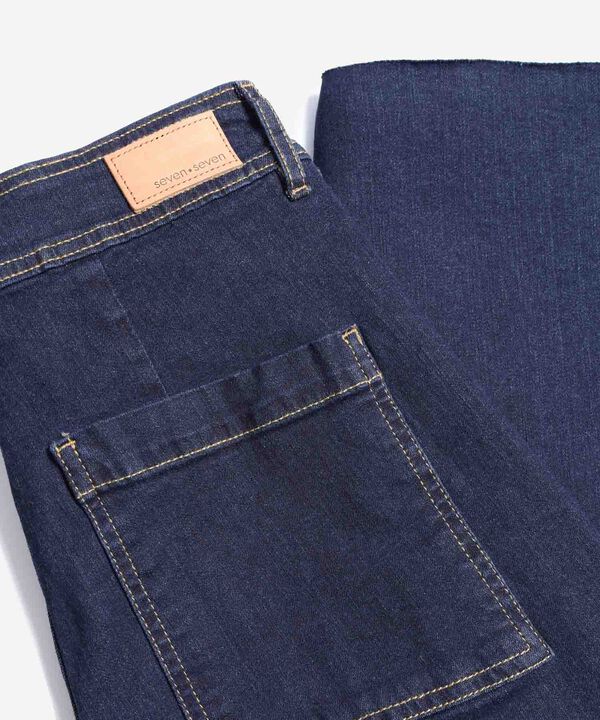 Jeans dama image number null