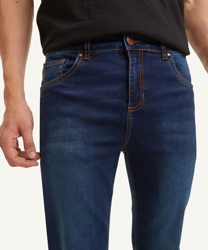 Jeans básicos hombre