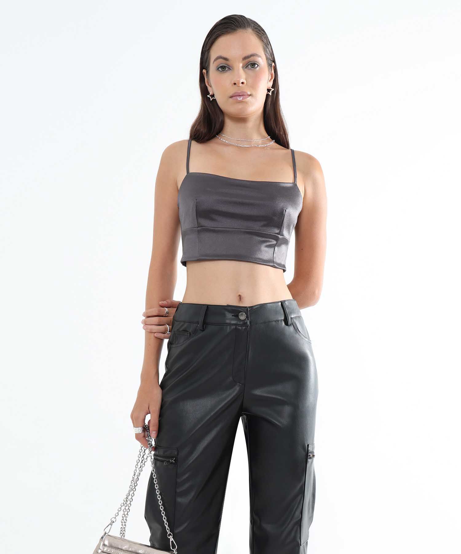 blusa cropped satinada