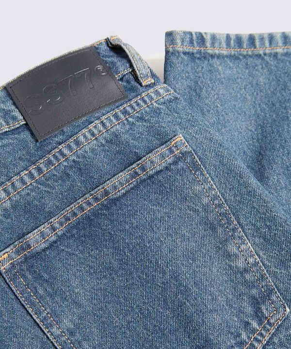 Jeans para hombre image number null