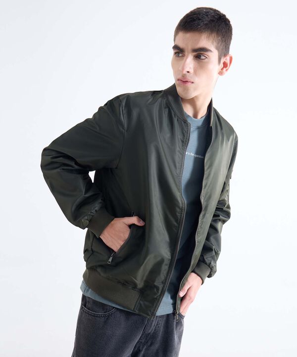 Chaquetas para hombre image number null