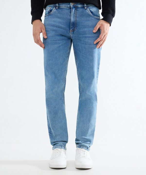 Jeans para hombre image number null