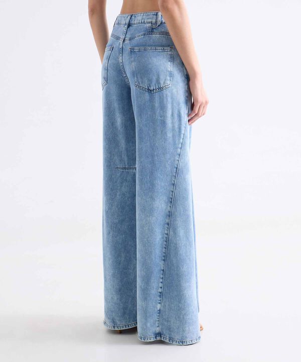 Jeans dama image number null