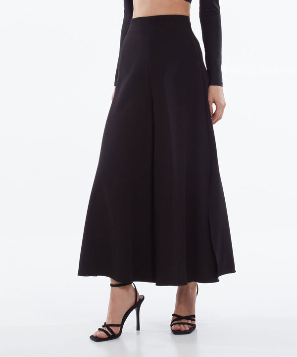 Pantalones básicos para mujer image number null