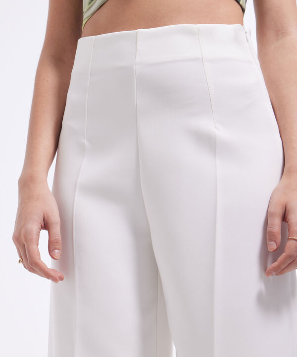 Pantalones básicos para mujer image number null