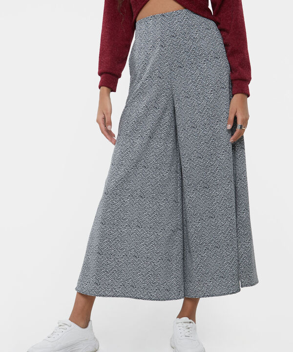 Pantalones básicos para mujer