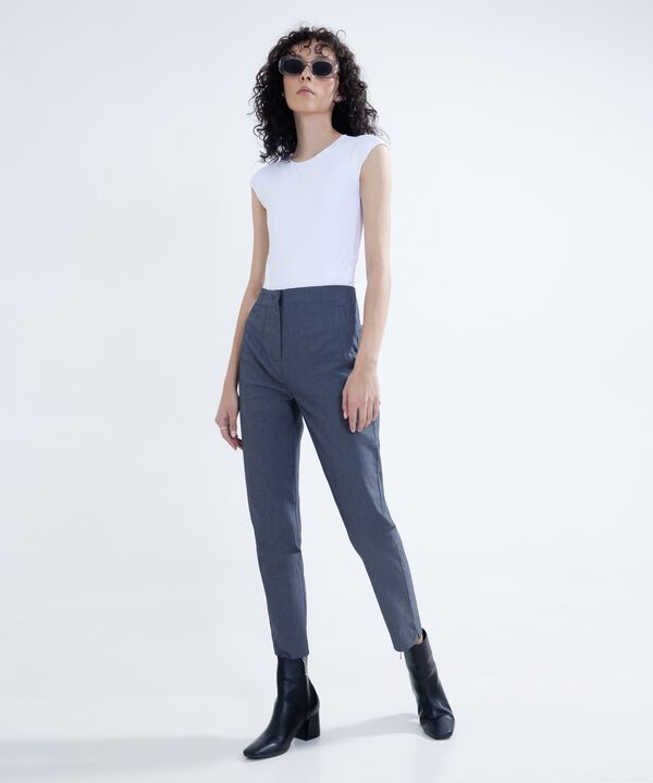 Pantalones ajustados